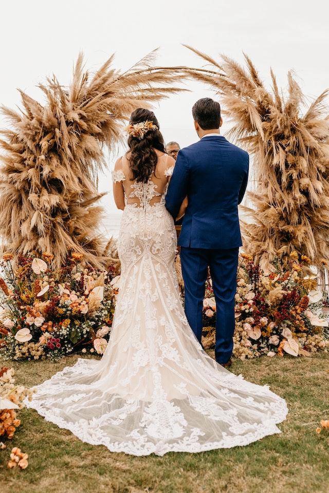 55 Amazing Wedding Venues around the World