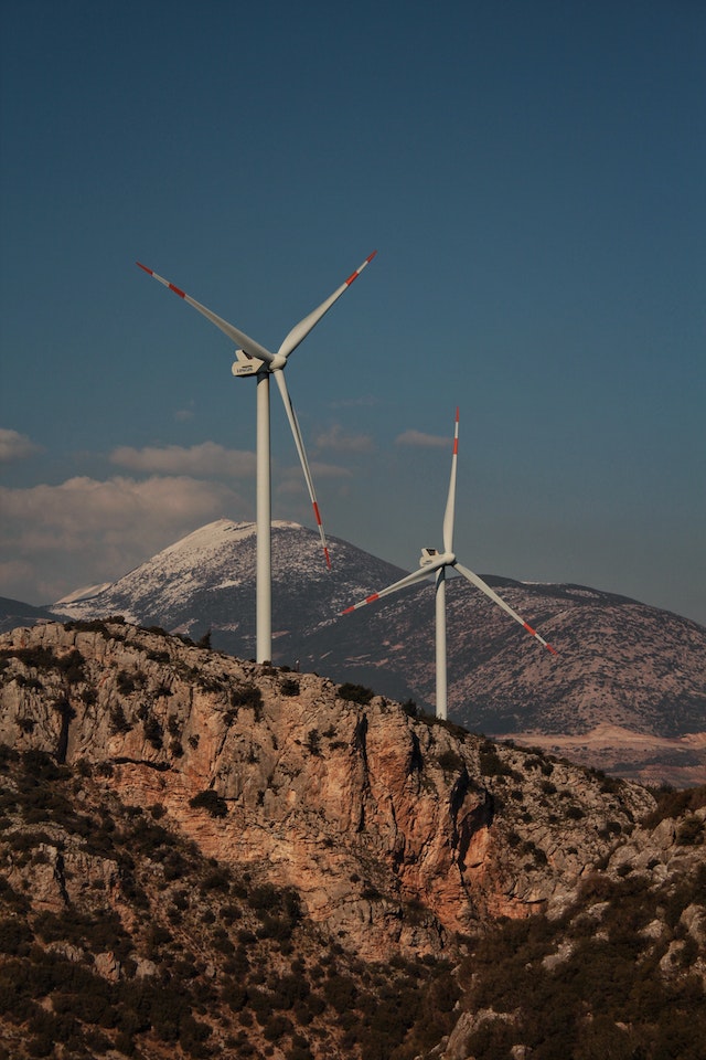 Wind and Solar Projects to Produce Over a Third of Global Power By 2030