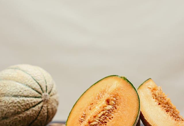 Can Guinea Pigs Eat Cantaloupe? A Simple Guide for Pet Owners