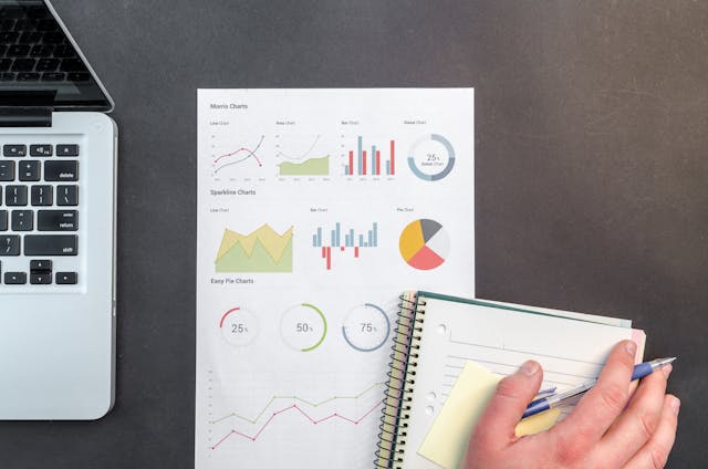 Easy Personal Finance Tips for Beginners 2025: Simple Steps to Save and Grow Money